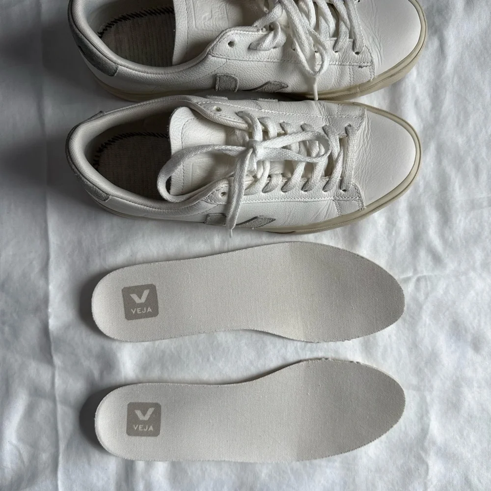 Veja Campo Sneakers White & Gray - Picture 8 of 10